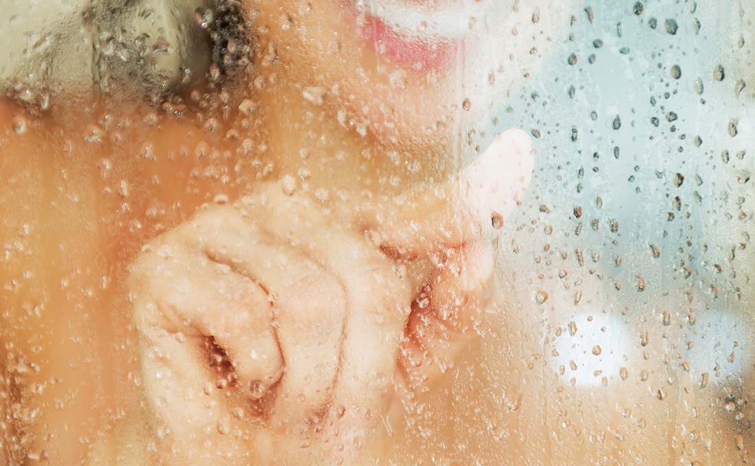 remove stubborn limescale from the shower glass